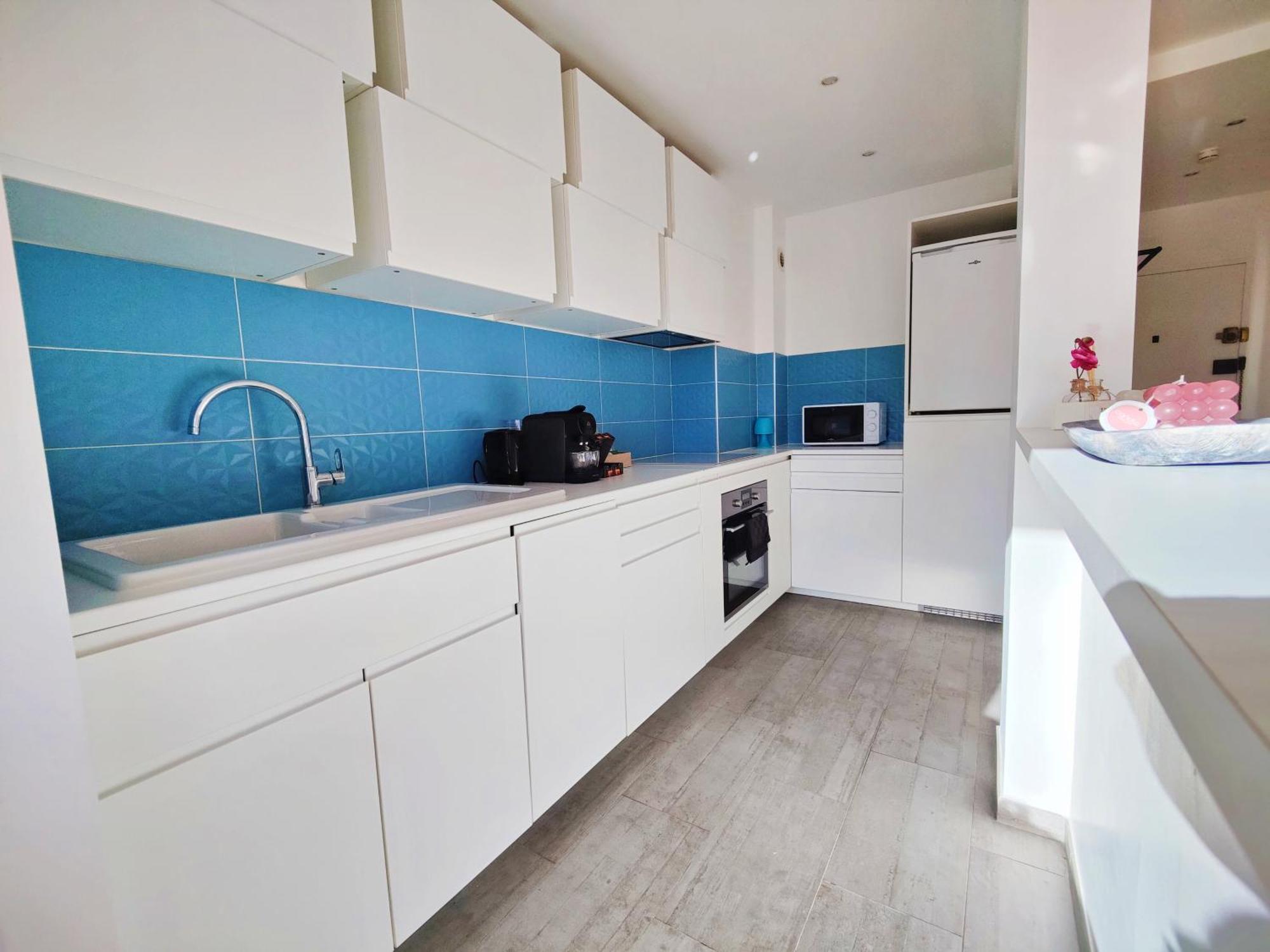 Apartamento Metro A 2 Minutes Paris Centre Le Marais Romainville Exterior foto