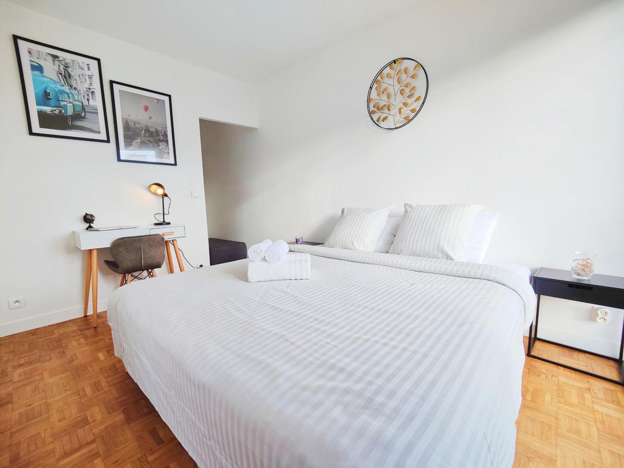 Apartamento Metro A 2 Minutes Paris Centre Le Marais Romainville Exterior foto