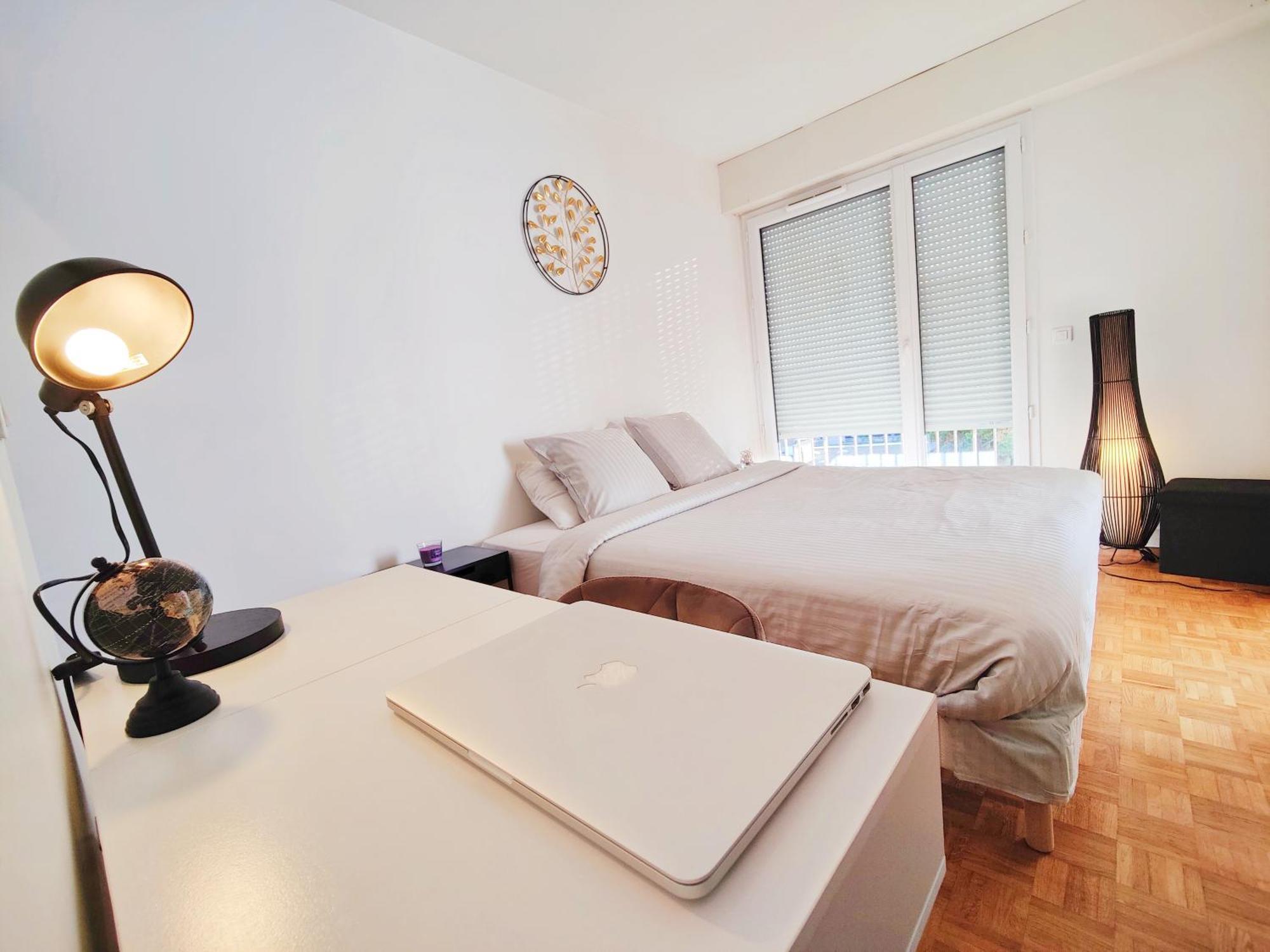 Apartamento Metro A 2 Minutes Paris Centre Le Marais Romainville Exterior foto