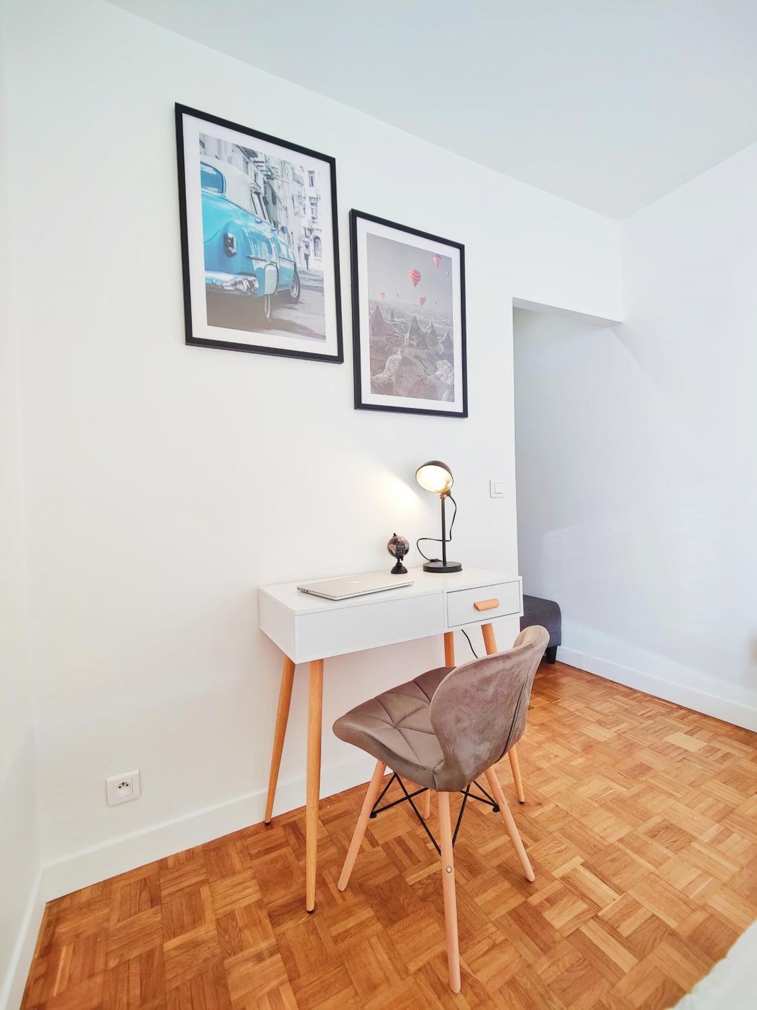 Apartamento Metro A 2 Minutes Paris Centre Le Marais Romainville Exterior foto
