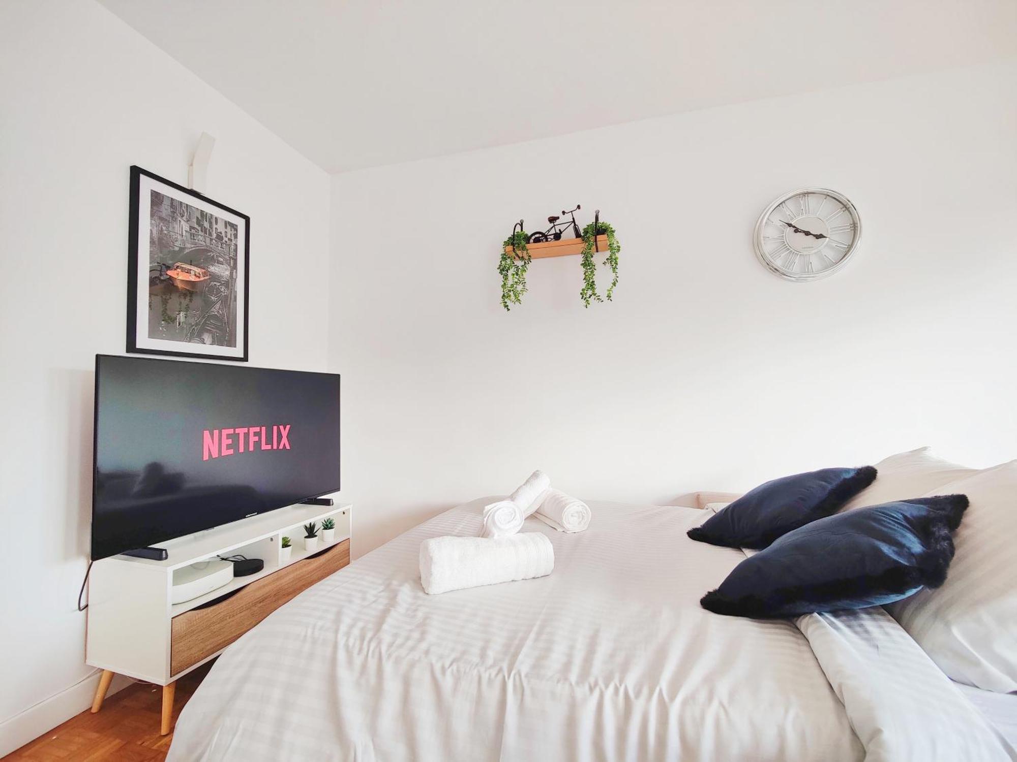 Apartamento Metro A 2 Minutes Paris Centre Le Marais Romainville Exterior foto